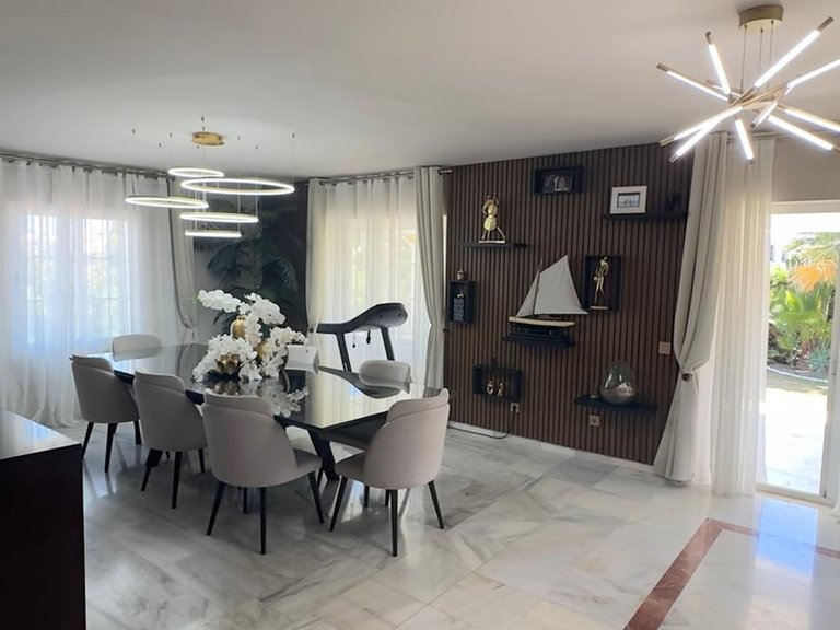 Villa for Sale in Guadalmina Alta, Malaga 13