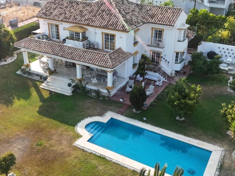 Villa for Sale in Guadalmina Alta, Malaga 2