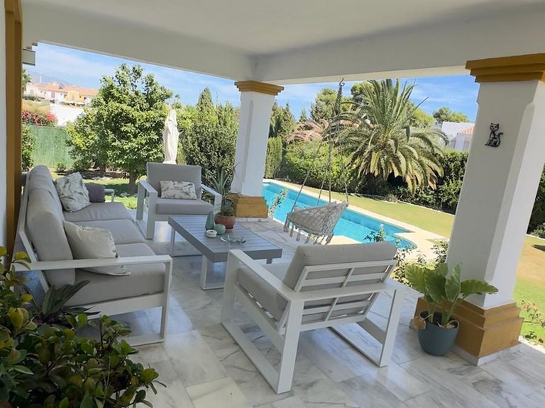 Villa for Sale in Guadalmina Alta, Malaga 42