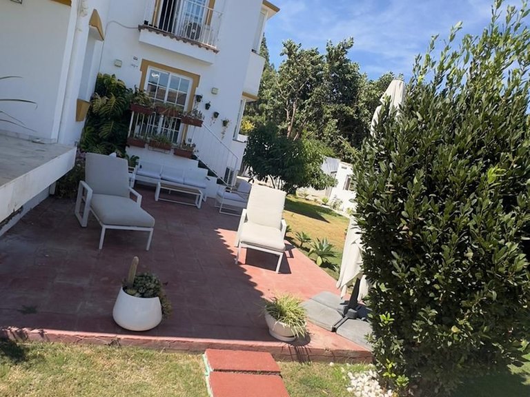 Villa for Sale in Guadalmina Alta, Malaga 44