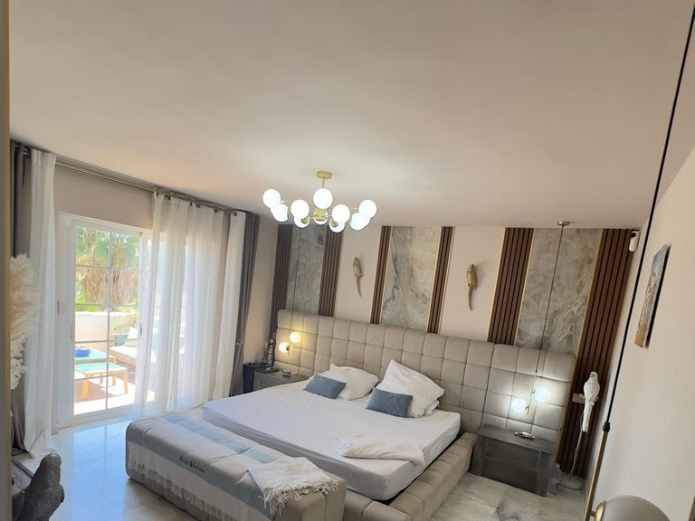 Villa for Sale in Guadalmina Alta, Malaga 5