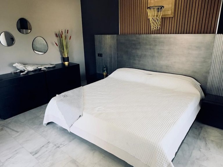 Villa for Sale in Guadalmina Alta, Malaga 52