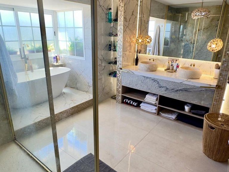 Villa for Sale in Guadalmina Alta, Malaga 6