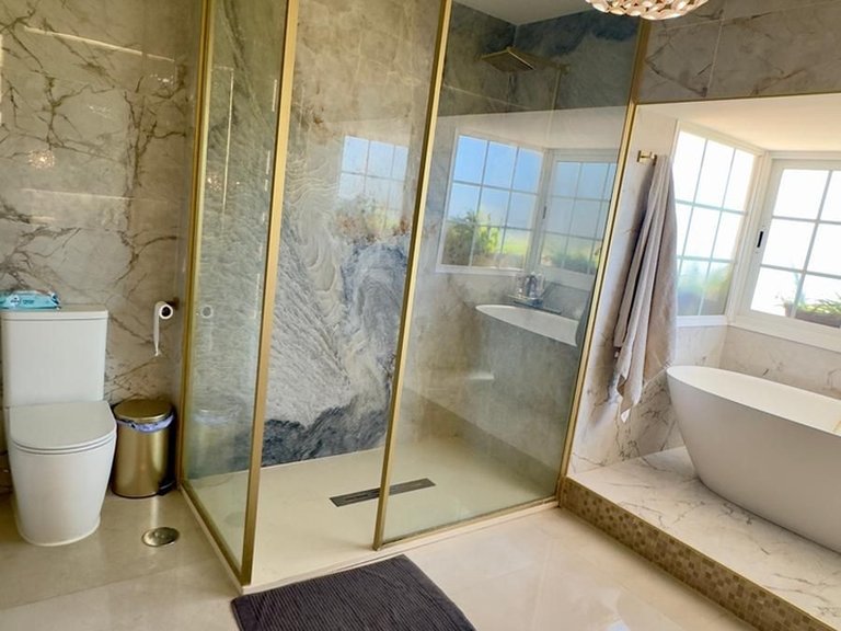 Villa for Sale in Guadalmina Alta, Malaga 8