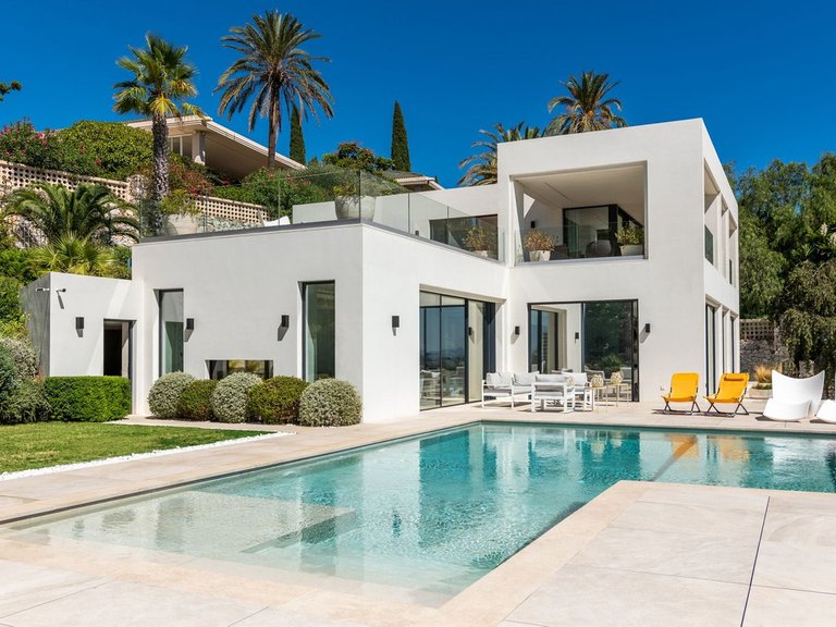 Villa for Sale in Marbella, Malaga 16