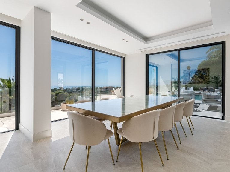 Villa for Sale in Marbella, Malaga 21