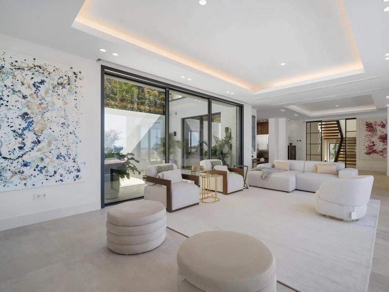 Villa for Sale in Marbella, Malaga 29