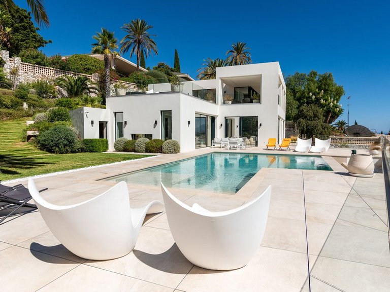 Villa for Sale in Marbella, Malaga 3