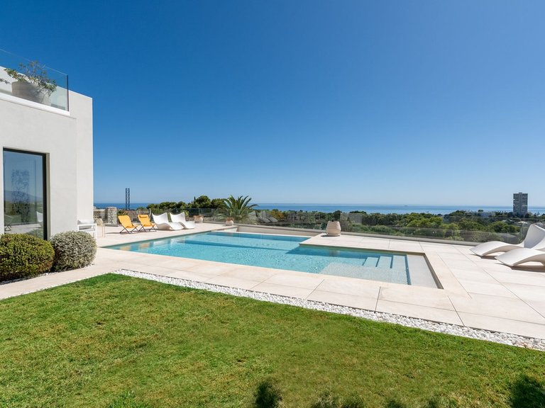 Villa for Sale in Marbella, Malaga 33