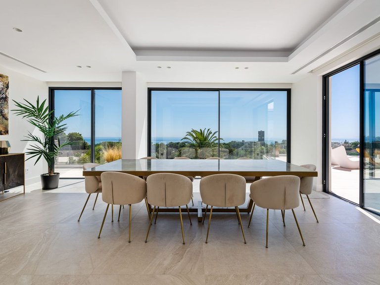 Villa for Sale in Marbella, Malaga 4