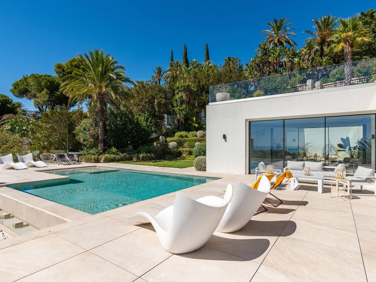 Villa for Sale in Marbella, Malaga 44