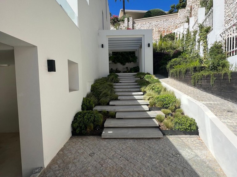 Villa for Sale in Marbella, Malaga 61
