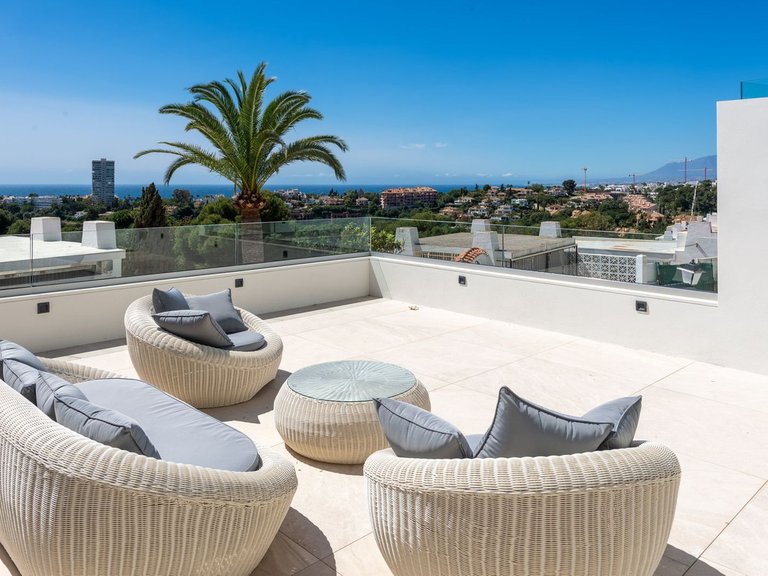 Villa for Sale in Marbella, Malaga 68