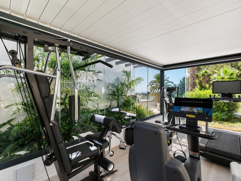 Villa for Sale in Marbella, Malaga 7