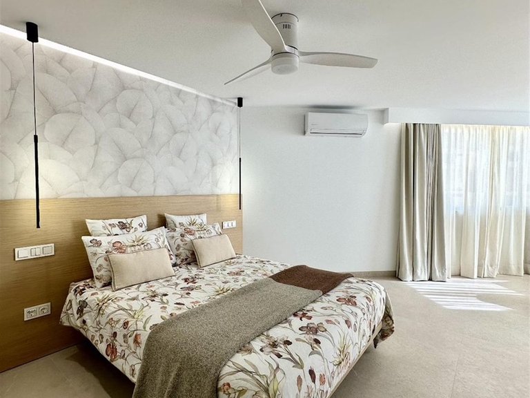 Apartment for Sale in Marbella, Malaga 13