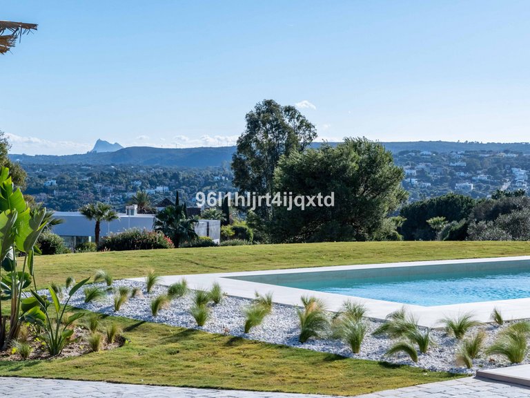 Villa for Sale in Sotogrande, Cadiz 18