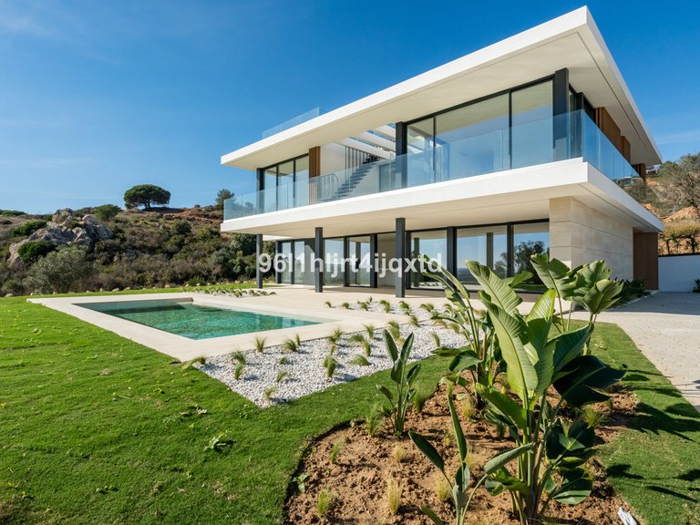 Villa for Sale in Sotogrande, Cadiz 22