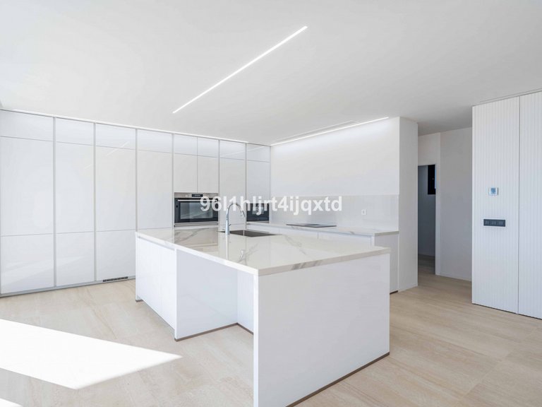 Villa for Sale in Sotogrande, Cadiz 4