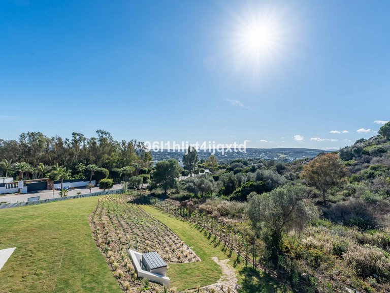 Villa for Sale in Sotogrande, Cadiz 5