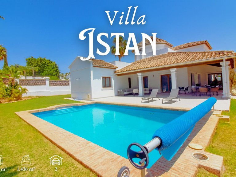 Villa for Sale in El Paraiso, Malaga 1