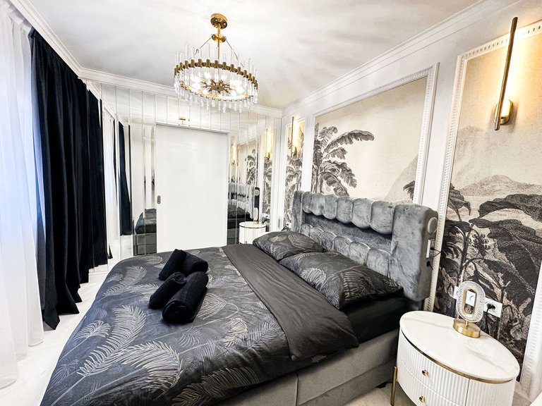 Apartment for Sale in Nueva Andalucía, Malaga 17