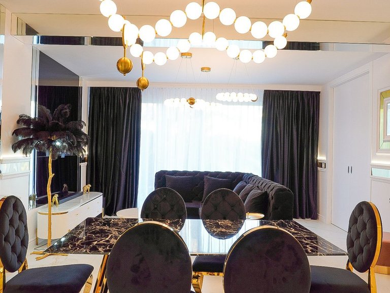 Apartment for Sale in Nueva Andalucía, Malaga 2