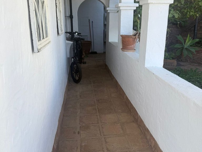 Apartment for Sale in Benahavís, Malaga 14