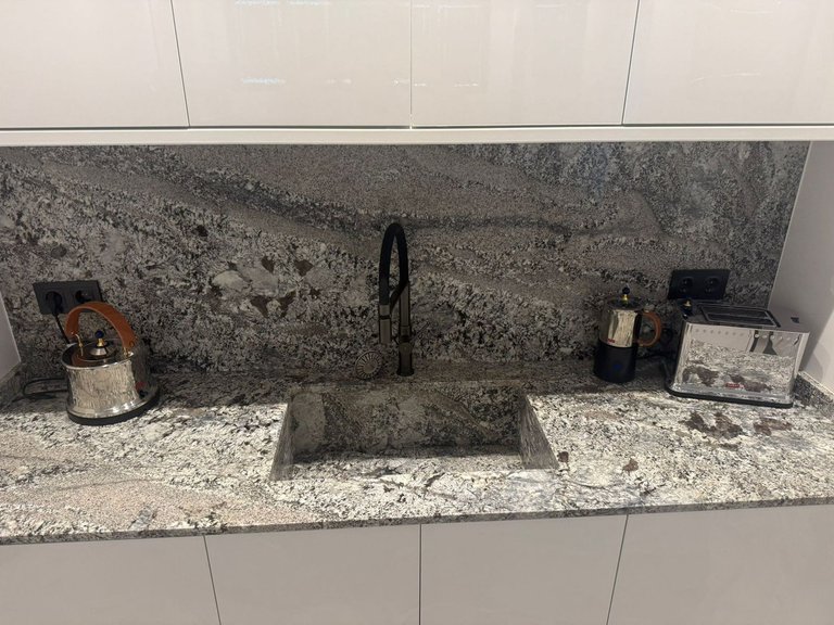 Apartment for Sale in Benahavís, Malaga 2