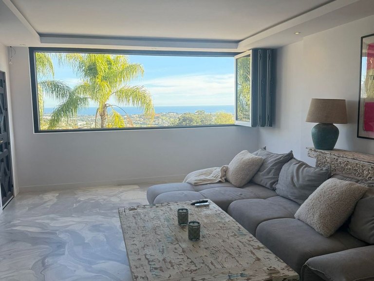 Apartment for Sale in Benahavís, Malaga 5