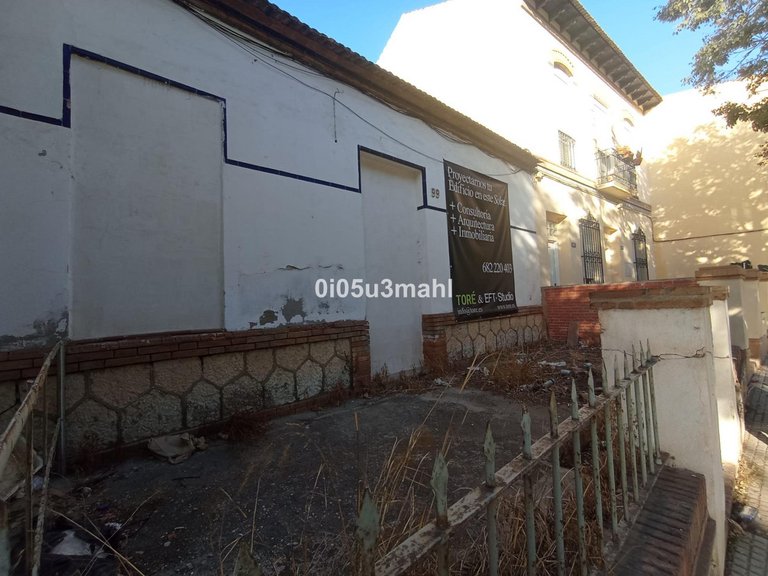 Plot for Sale in El Palo, Malaga 3