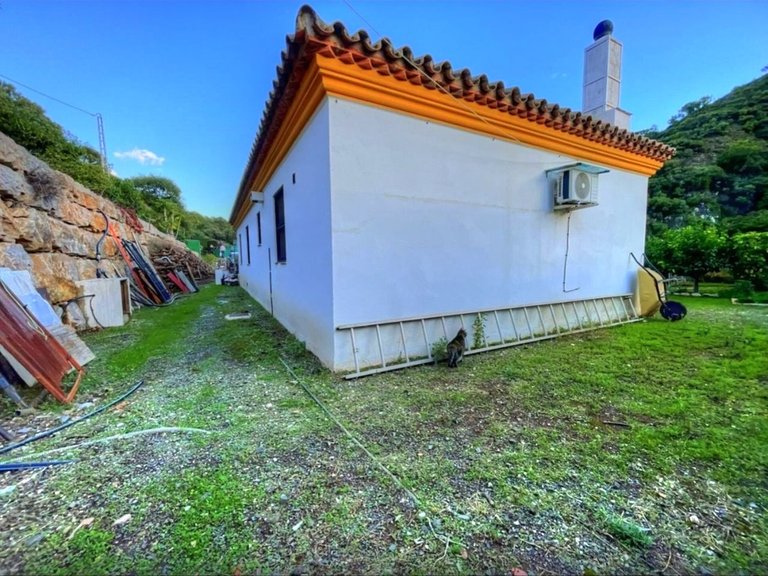 Villa for Sale in Estepona, Malaga 11
