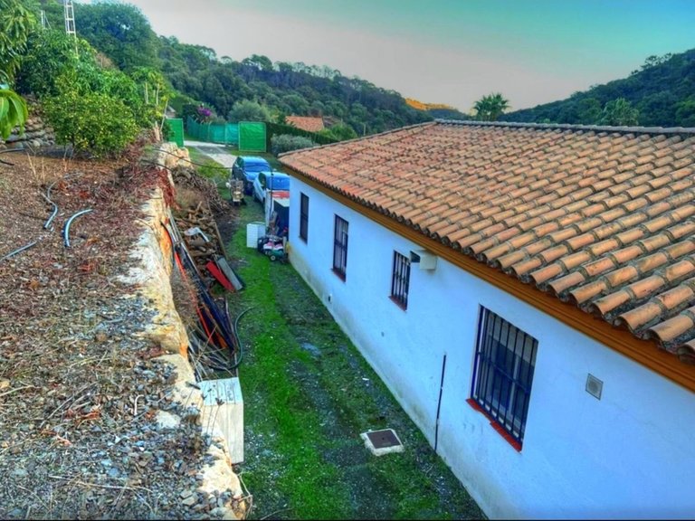 Villa for Sale in Estepona, Malaga 3