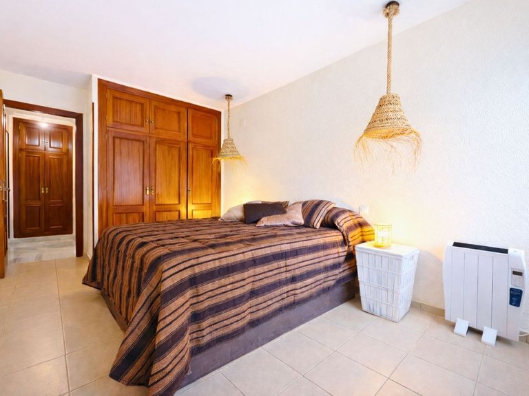 Apartment for Sale in Marbella, Malaga 14