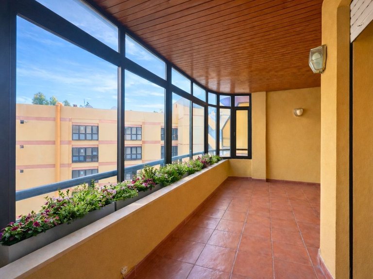 Apartment for Sale in Marbella, Malaga 15