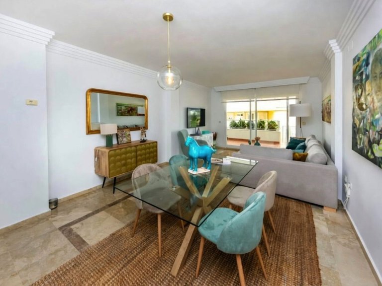 Apartment for Sale in Las Brisas, Malaga 3