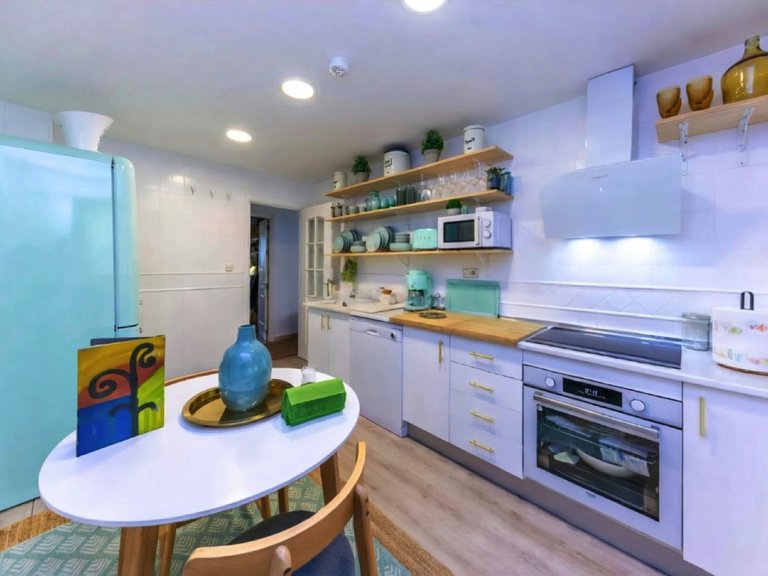 Apartment for Sale in Las Brisas, Malaga 7