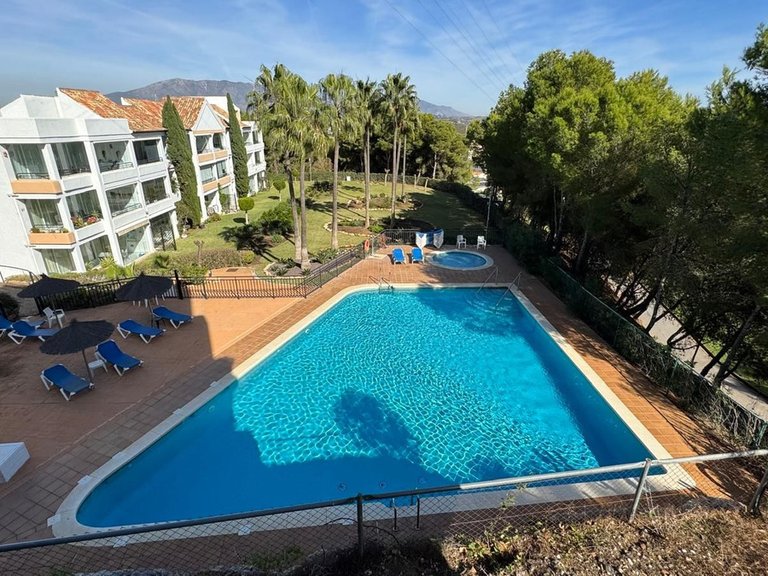 Apartment for Sale in Miraflores, Malaga 1