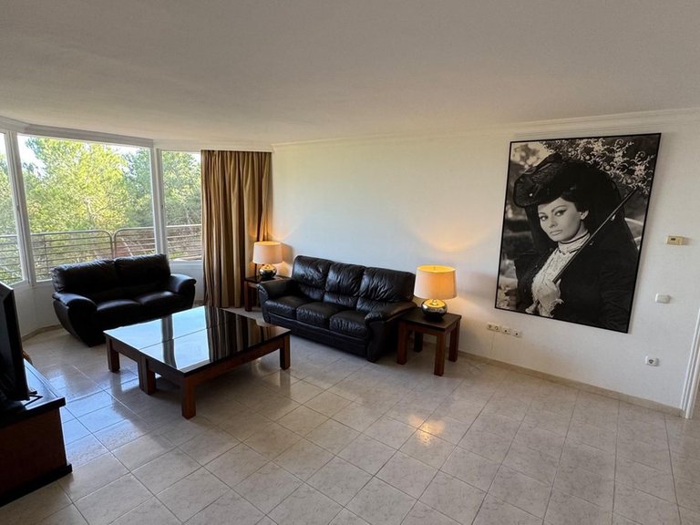 Apartment for Sale in Miraflores, Malaga 3