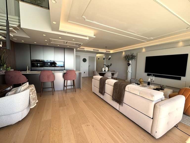 Apartment for Sale in Benalmadena, Malaga 6
