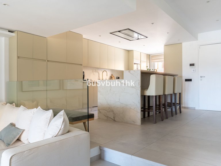 Villa for Sale in Casares, Malaga 14