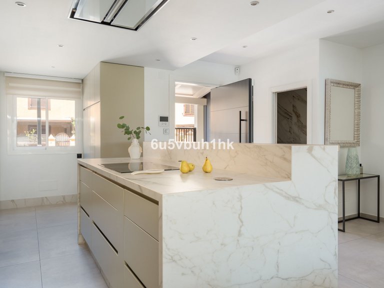 Villa for Sale in Casares, Malaga 15