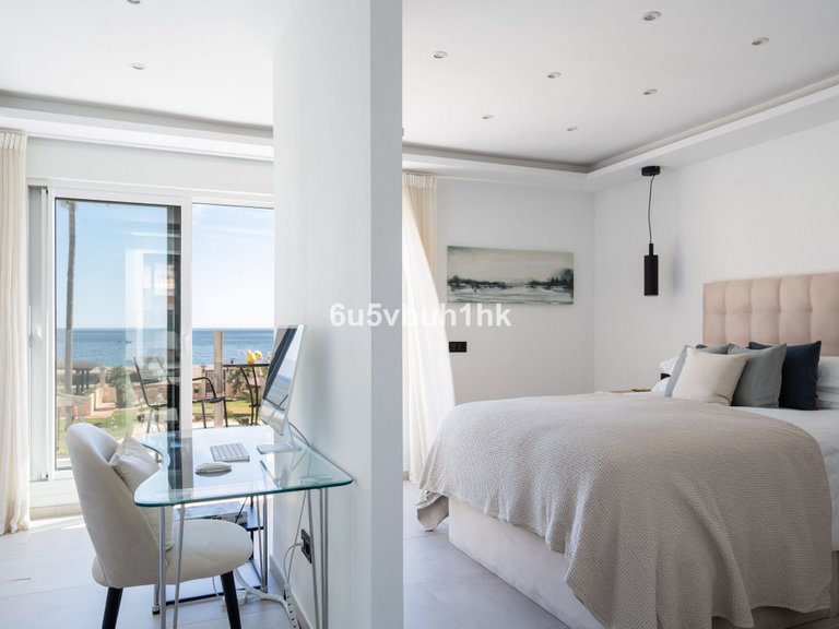 Villa for Sale in Casares, Malaga 20