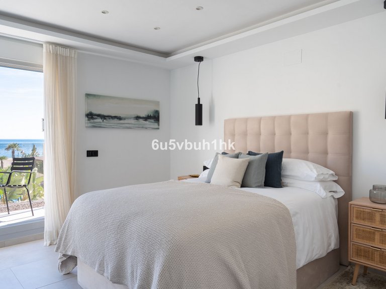 Villa for Sale in Casares, Malaga 26
