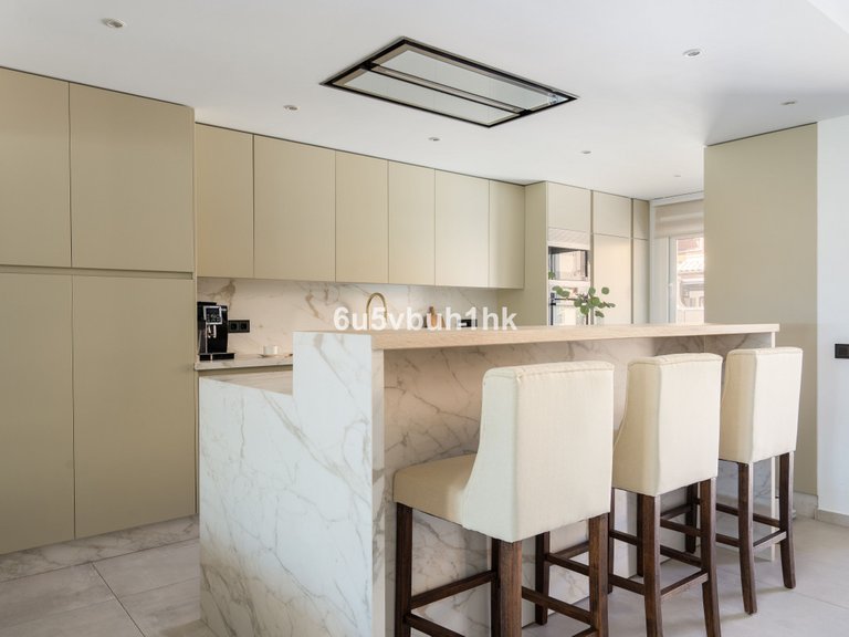 Villa for Sale in Casares, Malaga 6