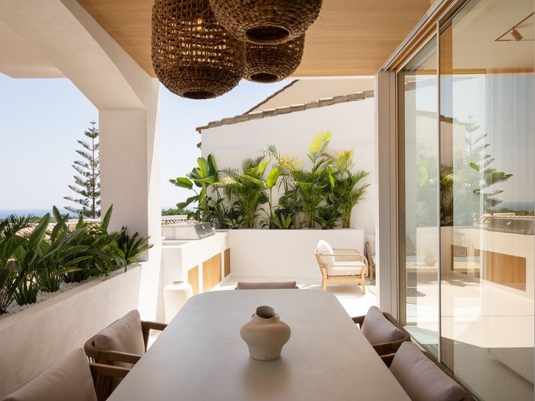 Villa for Sale in Nueva Andalucía, Malaga 11