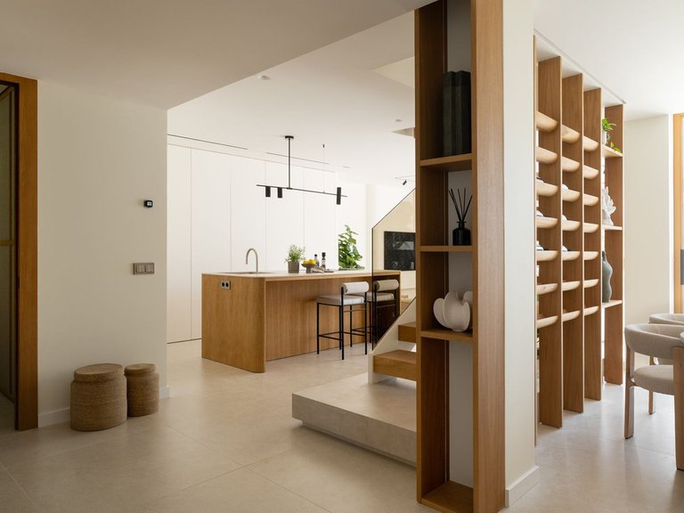 Villa for Sale in Nueva Andalucía, Malaga 6