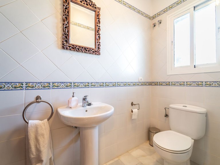 Town House for Sale in Marbella, Malaga 17