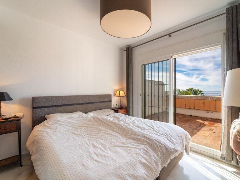 Villa for Sale in Marbella, Malaga 33