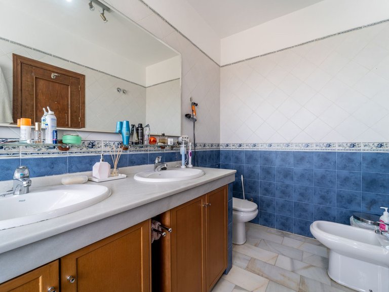 Villa for Sale in Marbella, Malaga 36