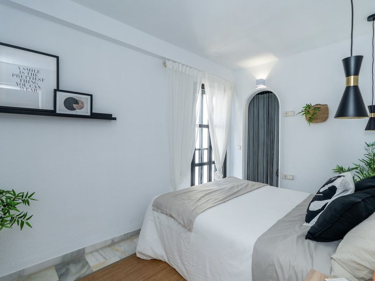 Apartment for Sale in Puerto Banús, Malaga 14